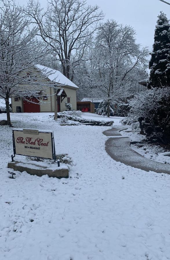 مبيت وإفطار Niagara-on-the-Lake The Red Coat المظهر الخارجي الصورة